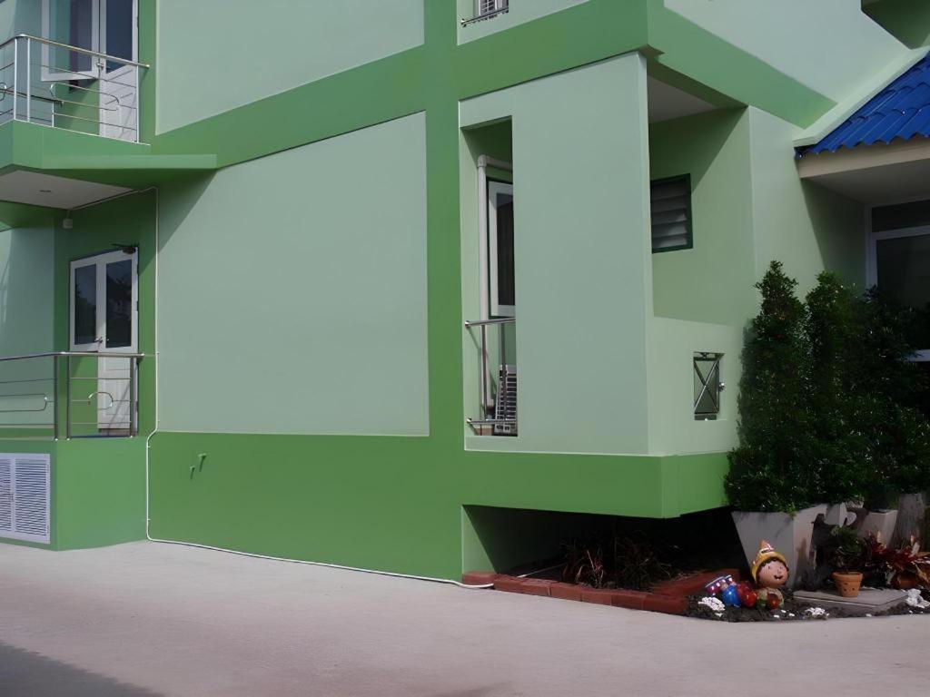 Yamjan Place Сураттхани Экстерьер фото